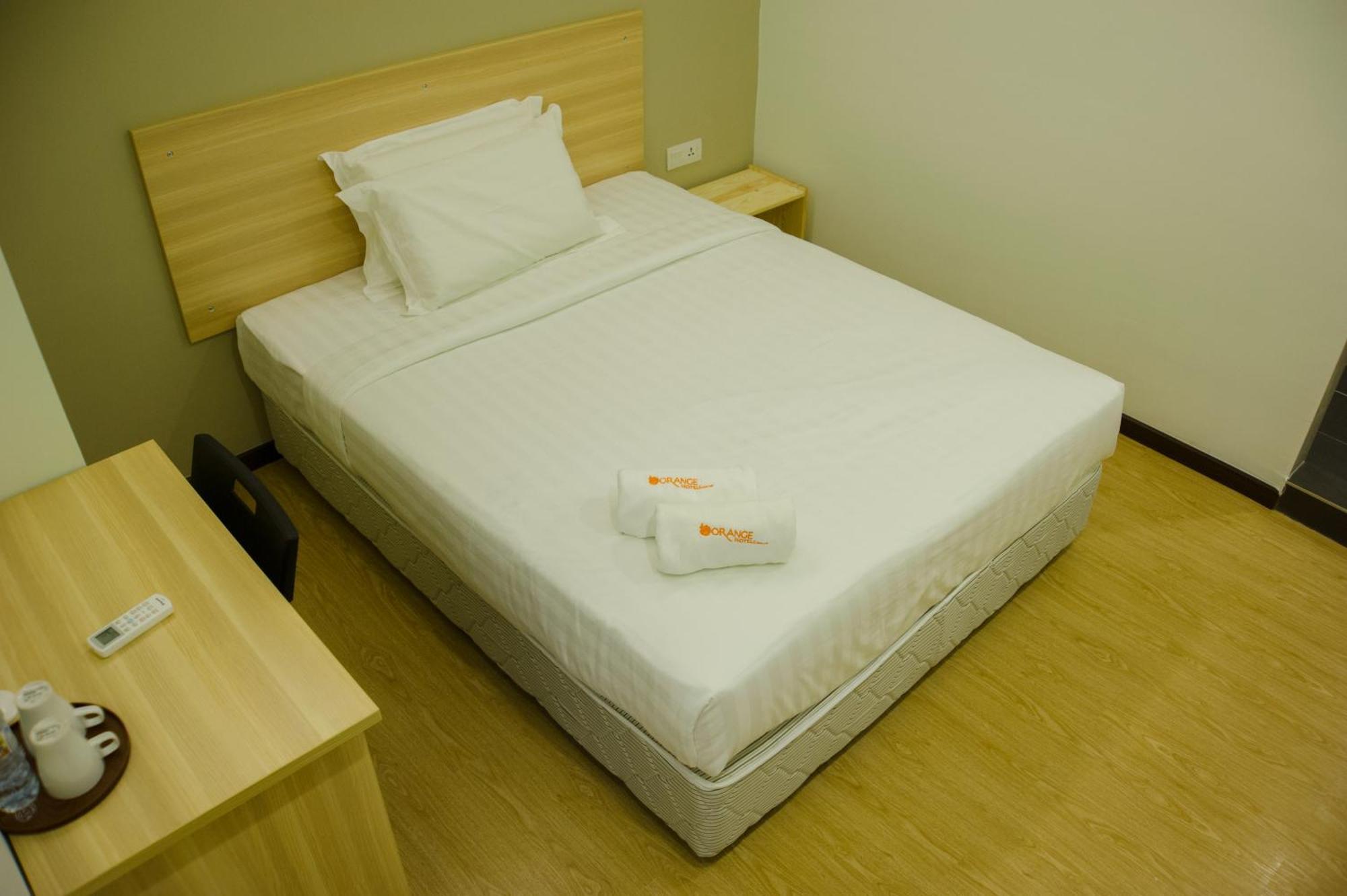 1Orange Hotel Sri Petaling Kuala Lumpur Quarto foto
